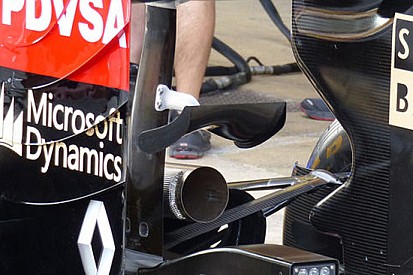 Lotus: monkey seat ancorato al mono pilone