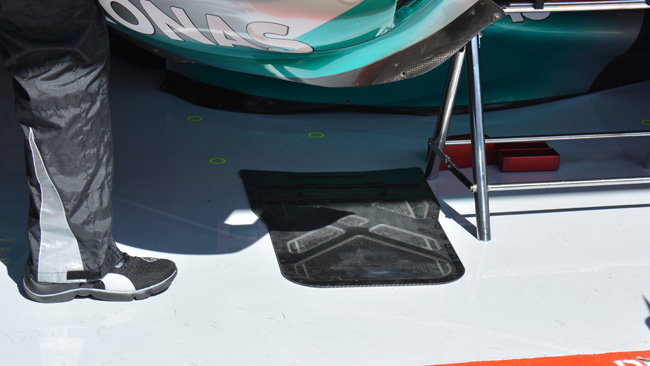 Mercedes: quanto è grande la batteria della W05?