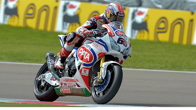 Donington, Libere 4: Rea davanti a tutti