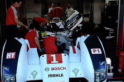 Impresa Audi: praticamente pronta la R18 numero 1!