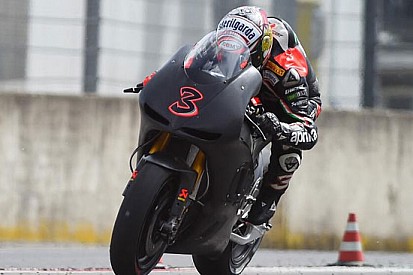 Max Biaggi torna di nuovo sulla ART-Aprilia al Mugello!