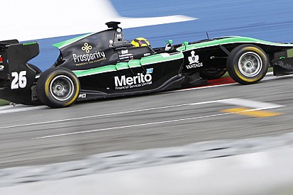 Nick Yelloly svetta nelle libere di Silverstone
