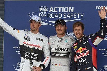 Rosberg arpiona la pole a Silverstone con le slick