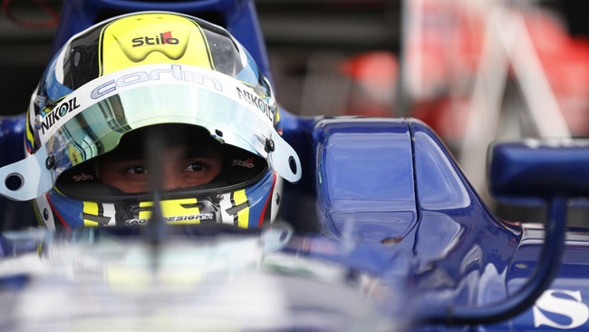 Julian Leal ai test di Silverstone con la Caterham