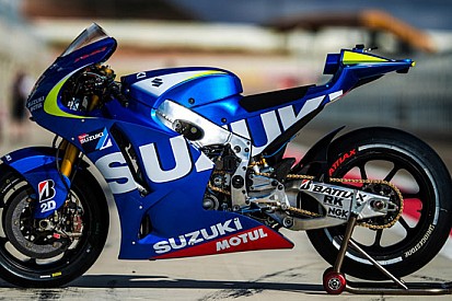 Suzuki con Aleix Espargaro e Vinales nel 2015