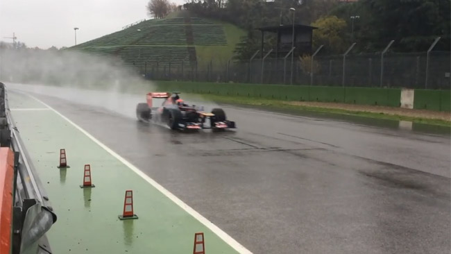 Toro Rosso: la pioggia ferma Verstappen e Wittmann
