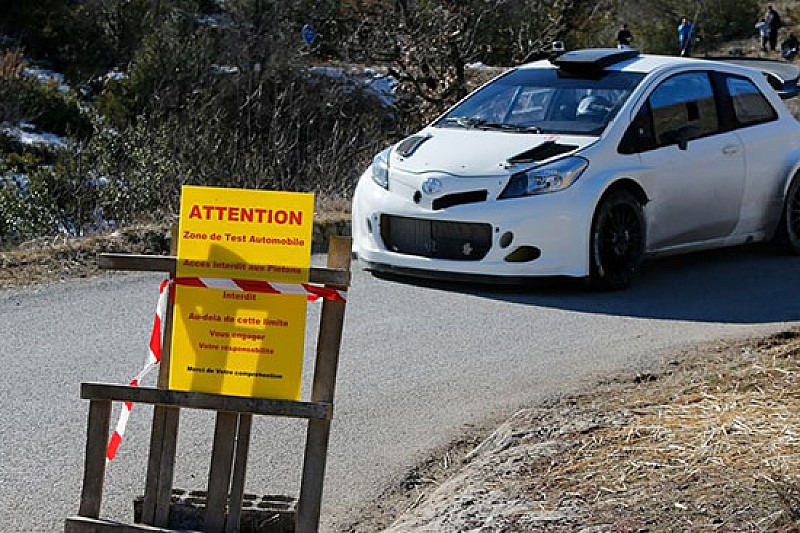 Toyota, Yaris WRC anticipa il debutto nel 2016?
