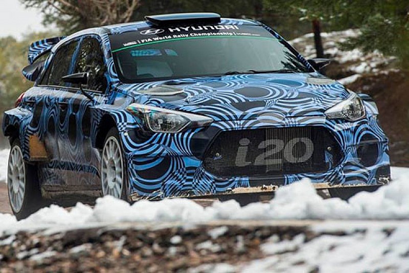 Hyundai, la nuova i20 debutterà solo nel 2016!