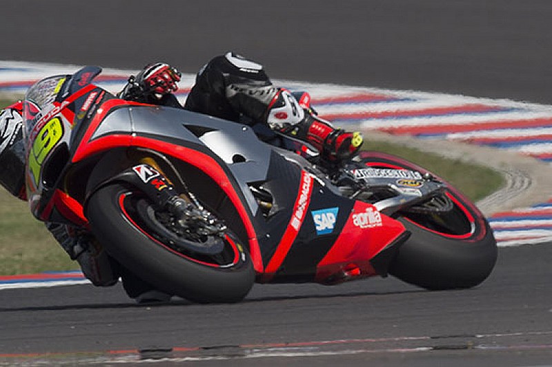 Aprilia: nei test dopo il Gp debutta il cambio seamless