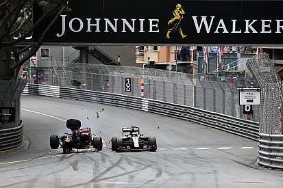 Lotus nega ‘brake test’ de Grosjean em manobra de Verstappen
