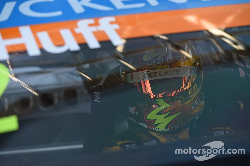 Huff vise de nouveaux podiums