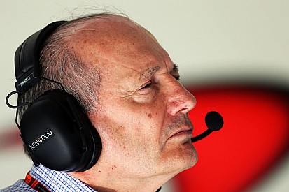 Ron Dennis no concuerda con las decisiones del Grupo de Estrategia