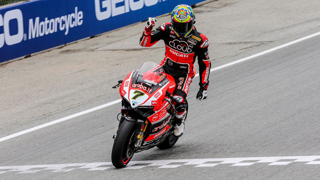 Davies regala la doppietta alla Ducati dopo tre anni!