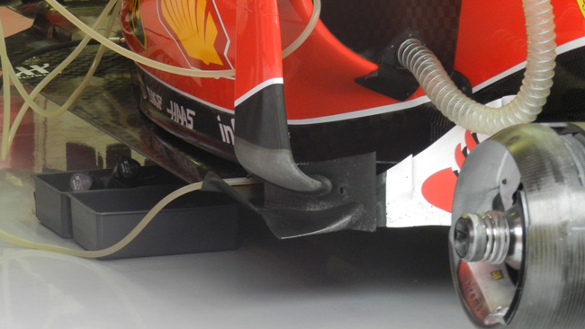Ferrari: modificato il deviatore di flusso laterale