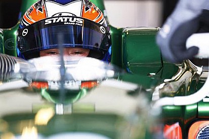 Stanaway farà un test con Status ad Abu Dhabi
