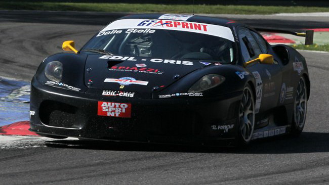 Michael Dalle Stelle e la Ferrari 430 davanti a tutti