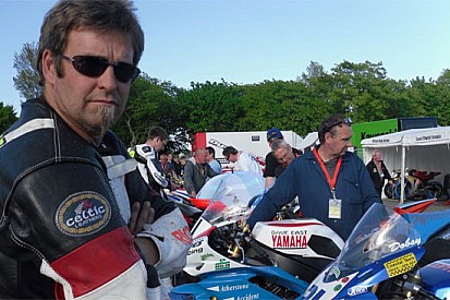 Tragedia al TT: orribile schianto per Paul Dobbs