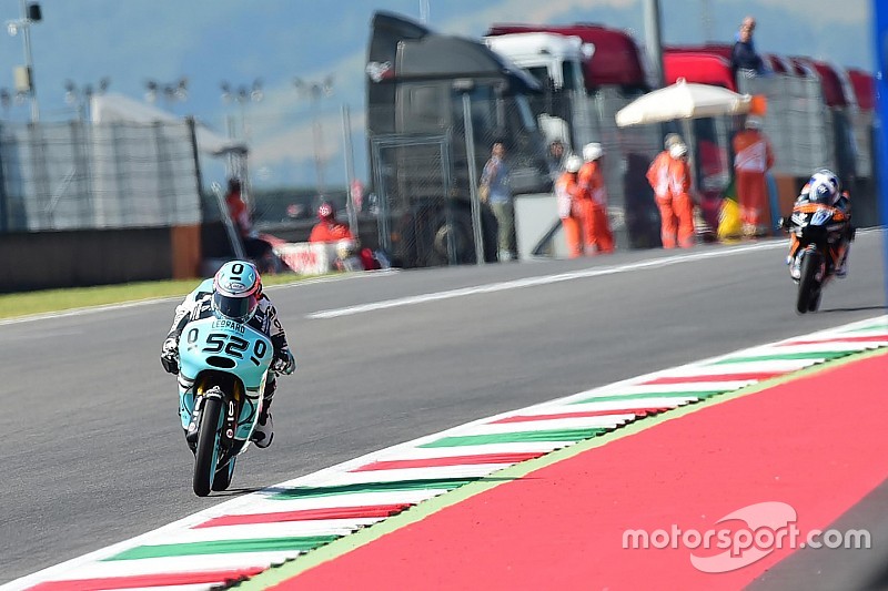 Danny Kent sigue dominando en indianapolis