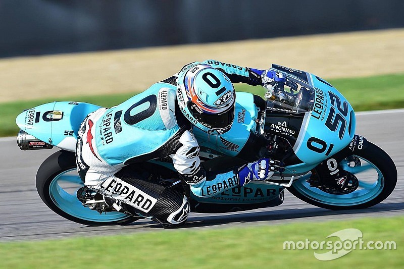 Kent, líder del torneo de Moto3, en charlas para subir a MotoGP