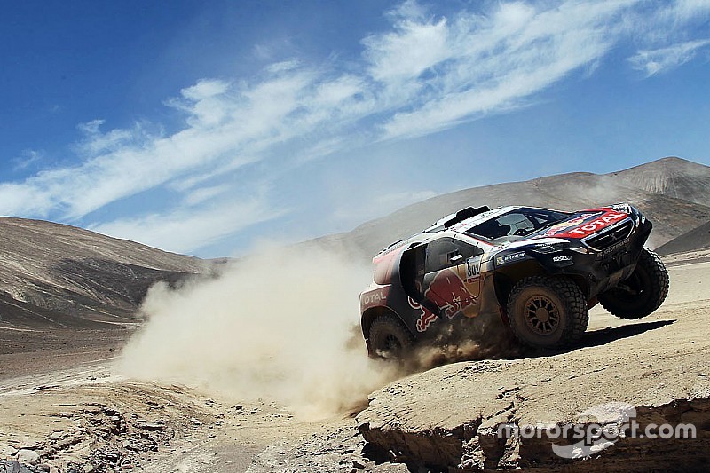 Vidéo - L'aventure du Dakar 2015 avec Peugeot Sport