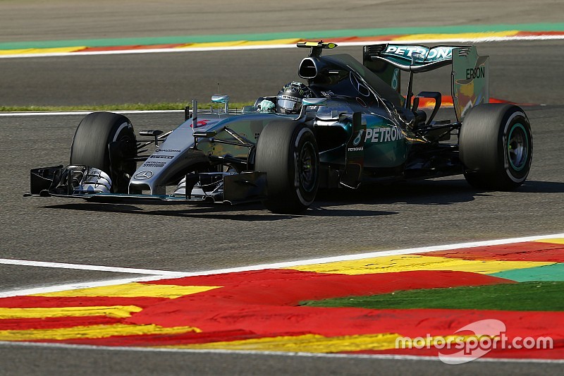 Rosberg endossa coro de críticas à Pirelli: “isso é inaceitável”