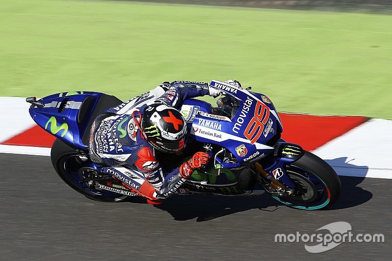 EL3 - Lorenzo assomme Márquez