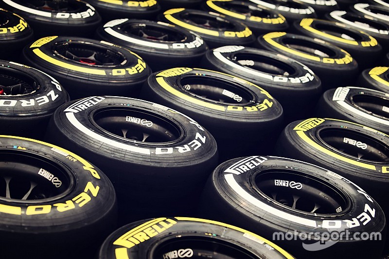Réunion au sommet entre les pilotes, Ecclestone et Pirelli