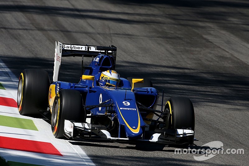 Ericsson penalizzato per aver ostacolato Hulkenberg
