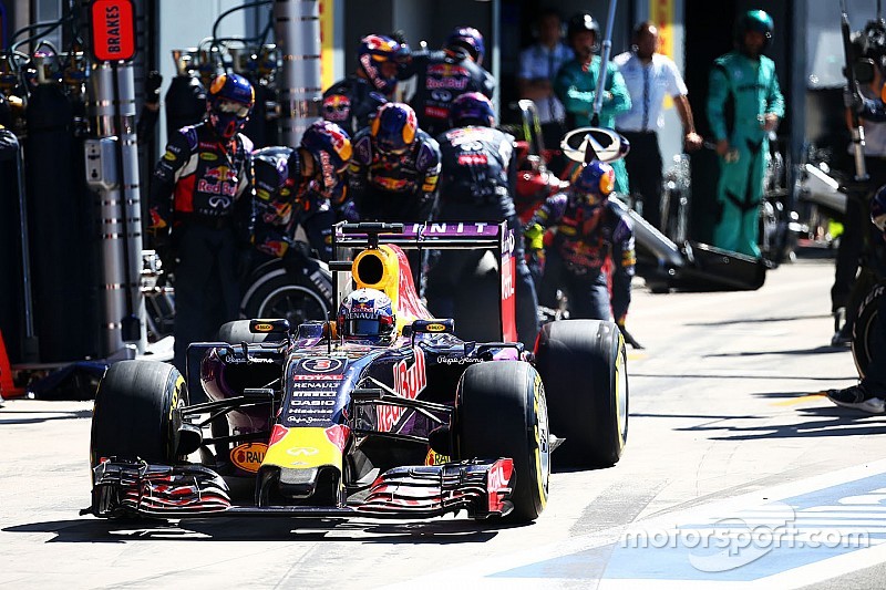 Команды Red Bull могут не воспользоваться обновлениями от Renault