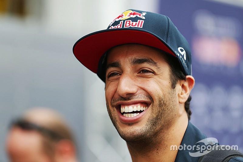 Ricciardo - Peu importe quel moteur, tant qu'il est puissant!