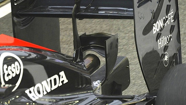 McLaren: Alonso usa il Monkey seat, Button invece no