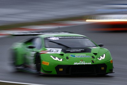 Grande pole di Bortolotti al Nubrurgring!