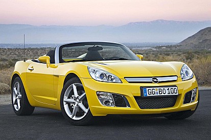 Un coupé Opel GT au prochain Salon de Genève ?