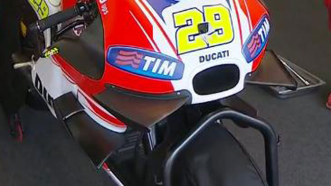 La Ducati raddoppia le alette sulla GP15