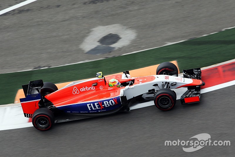 Merhi, aliviado por el estado de Carlos Sainz