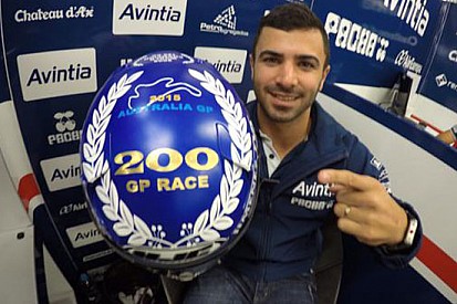 Un casco per celebrare i 200 Gp di Mike di Meglio