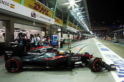 В McLaren сумели починить две "мёртвые" коробки передач