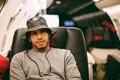 Hamilton sofre acidente de trânsito antes de GP do Brasil