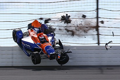 IndyCar realizará cambios en seguridad en 2016