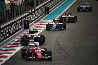 Vettel se empolga com 2016 e avisa: podemos bater a Mercedes