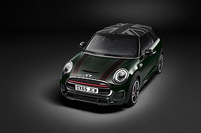 MINI introduceert JCW-versie van de nieuwe cabrio