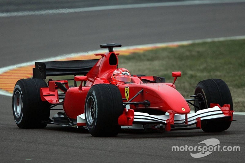 Vor 10 Jahren: Michael Schumacher testet Ferrari ohne Aufkleber