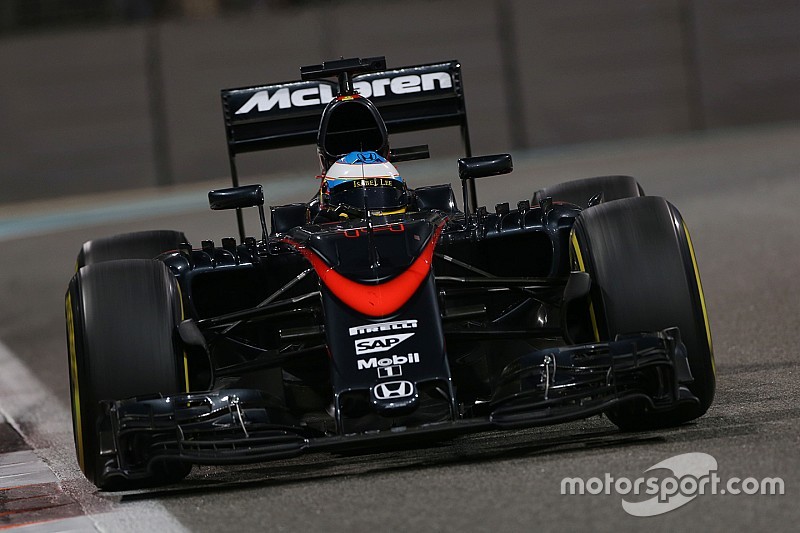 El nuevo McLaren, con demasiada potencia