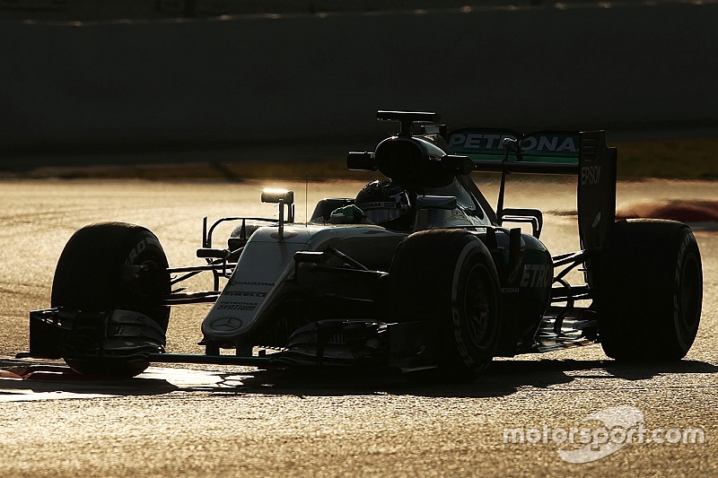 La Mercedes ha più carico di una F.1 di sempre?