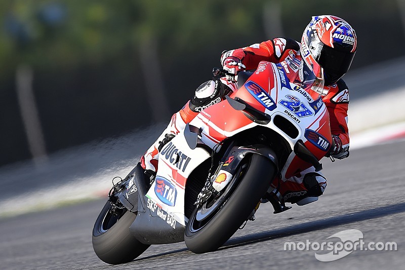 Stoner test in Qatar na MotoGP-seizoensopener