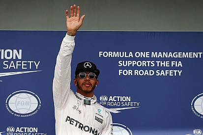 Lewis Hamilton se lleva la primera pole position de la temporada