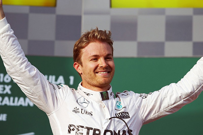 Rosberg wint seizoensouverture in Australië, Verstappen tiende