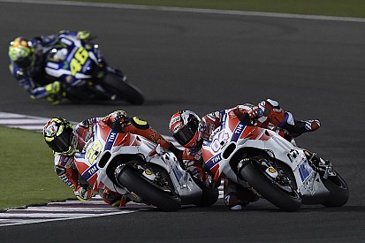 Rossi: Ducati pode brigar pelo título em 2016