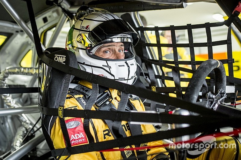 Slovakia Ring, Test: volano le LADA, Tarquini al comando