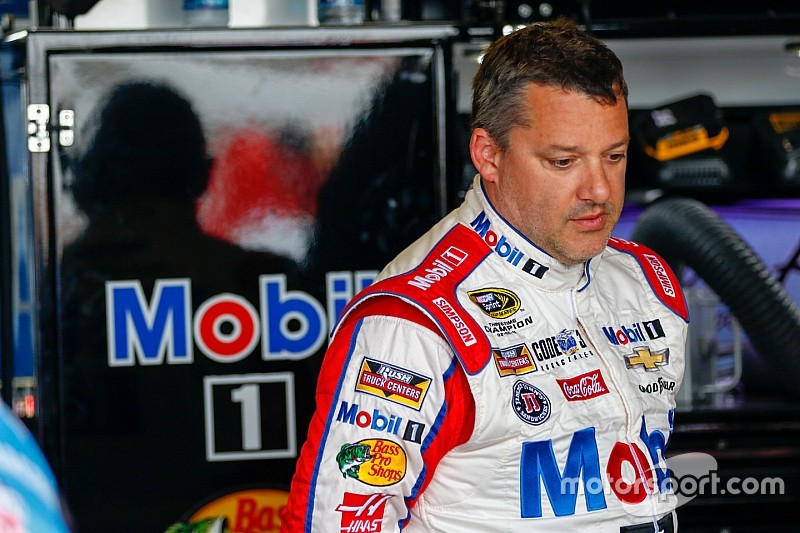 Tony Stewart: Comeback und eine Strafe, die von den Kollegen bezahlt wird